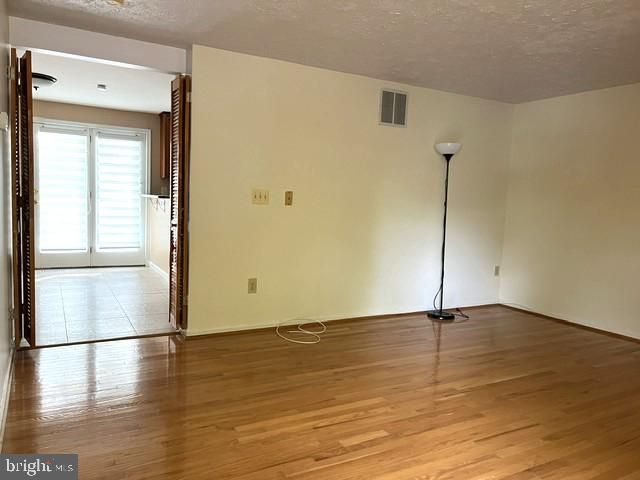 11022 OUTPOST DR, Gaithersburg, MD 20878