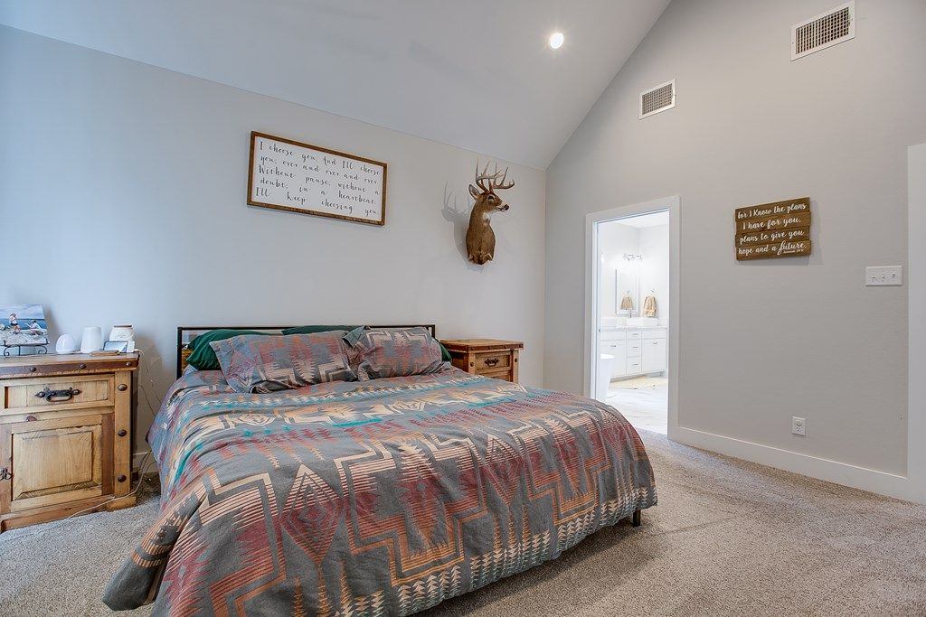 Image 22 of property listing at 2610 Oak Hills Trail, San Angelo, TX 76904