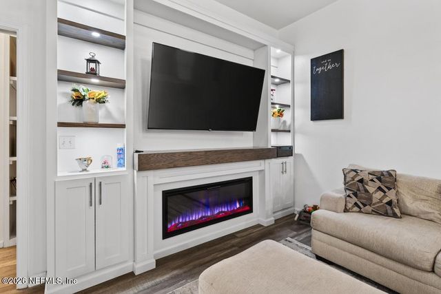 233 N ABERDEENSHIRE Drive, St. Johns, FL 32259