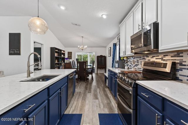 233 N ABERDEENSHIRE Drive, St. Johns, FL 32259