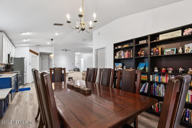 233 N ABERDEENSHIRE Drive, St. Johns, FL 32259