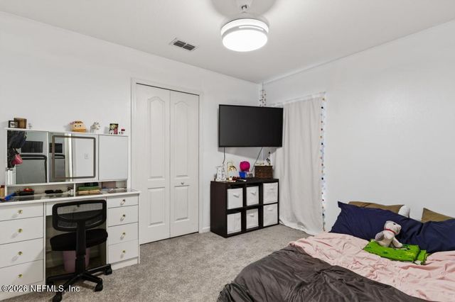 233 N ABERDEENSHIRE Drive, St. Johns, FL 32259