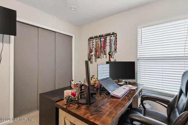 233 N ABERDEENSHIRE Drive, St. Johns, FL 32259