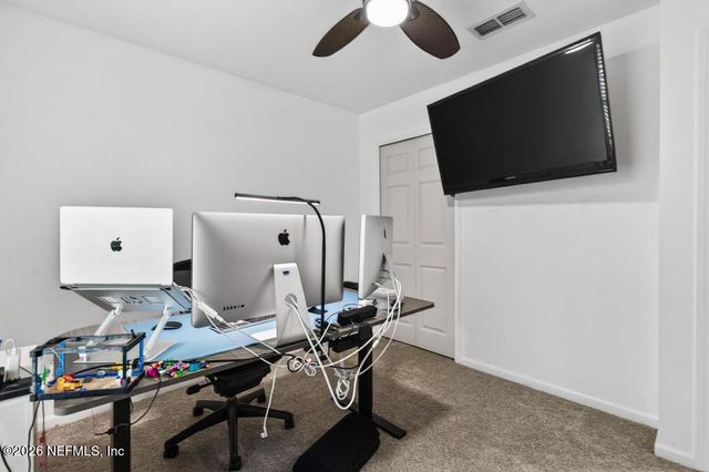 233 N ABERDEENSHIRE Drive, St. Johns, FL 32259