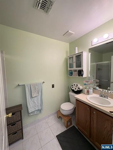 326 Winthrop Drive, Nutley, NJ 07110