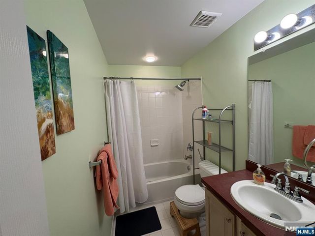 326 Winthrop Drive, Nutley, NJ 07110