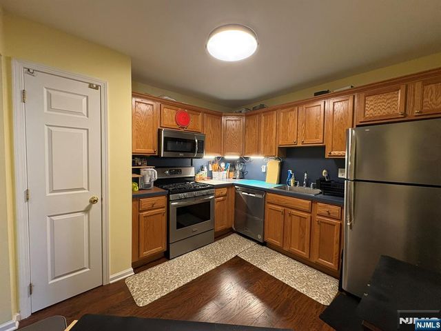 326 Winthrop Drive, Nutley, NJ 07110