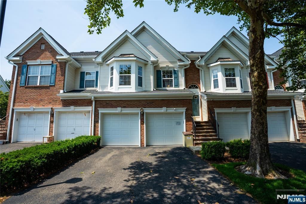 326 Winthrop Drive, Nutley, NJ 07110