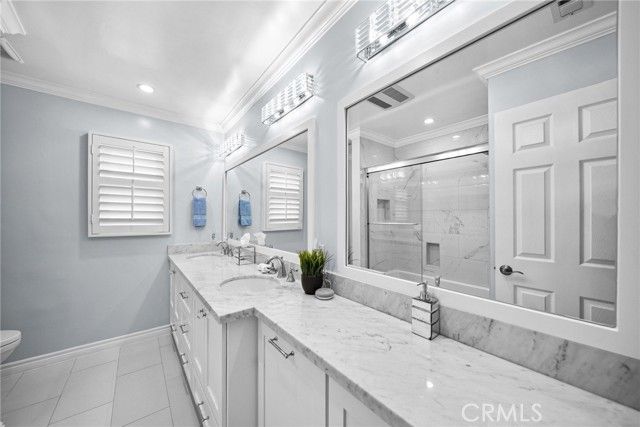 22907 Leonora, Woodland Hills (los Angeles), CA 91367