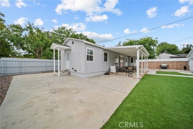 22907 Leonora, Woodland Hills (los Angeles), CA 91367