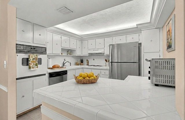3460 S Ocean Boulevard 314, Palm Beach, FL 33480