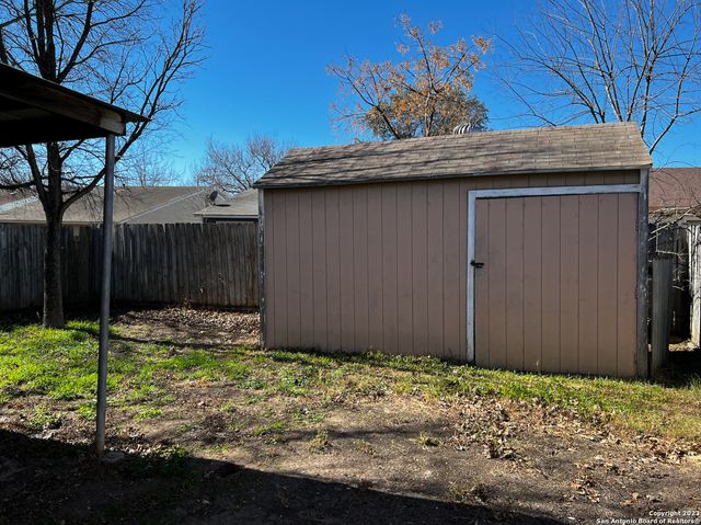 4033 COMANCHE SUNRISE, San Antonio, TX 78244