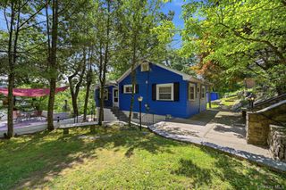 8 Stony Trail, Greenwood Lake, NY 10925