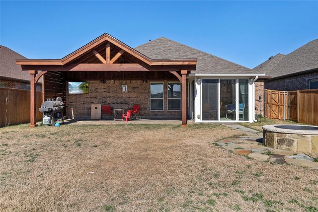 316 Cowboy Way, Anna, TX 75409