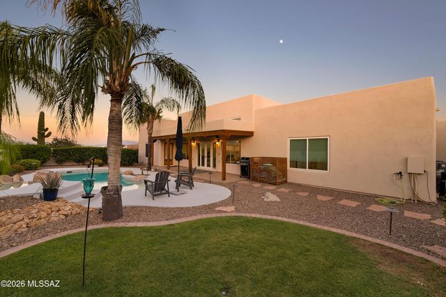 1015 N Camino Miraflores, Tucson, AZ 85745