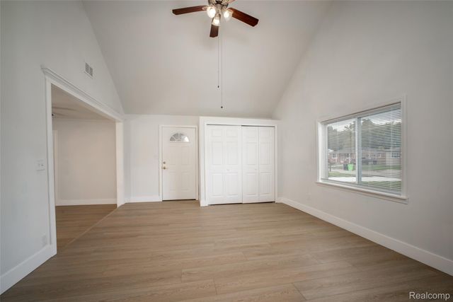 29240 McDonald Street, Roseville, MI 48066