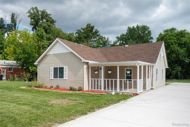 29240 McDonald Street, Roseville, MI 48066