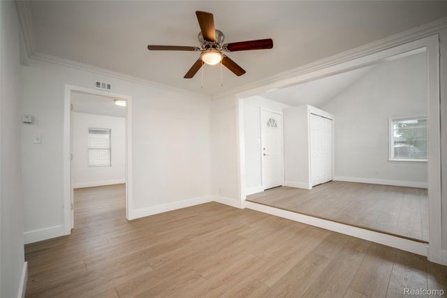 29240 McDonald Street, Roseville, MI 48066