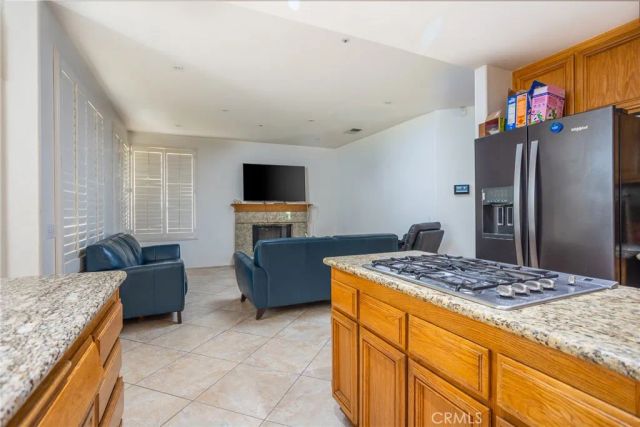 7482 Cambridge Court, Fontana, CA 92336