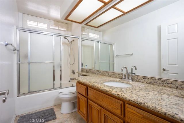 7482 Cambridge Court, Fontana, CA 92336
