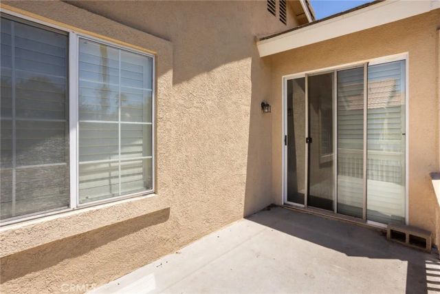 7482 Cambridge Court, Fontana, CA 92336