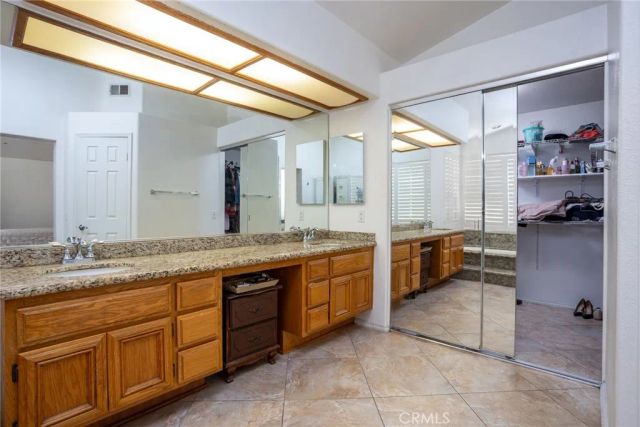7482 Cambridge Court, Fontana, CA 92336