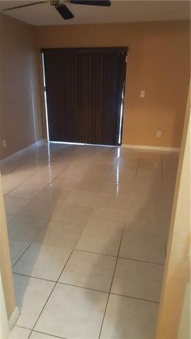 10035 WINDING LAKE Road 102, Sunrise, FL 33351
