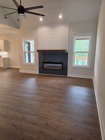 108 Apple Blossom Ct, Clarksville, TN 37042