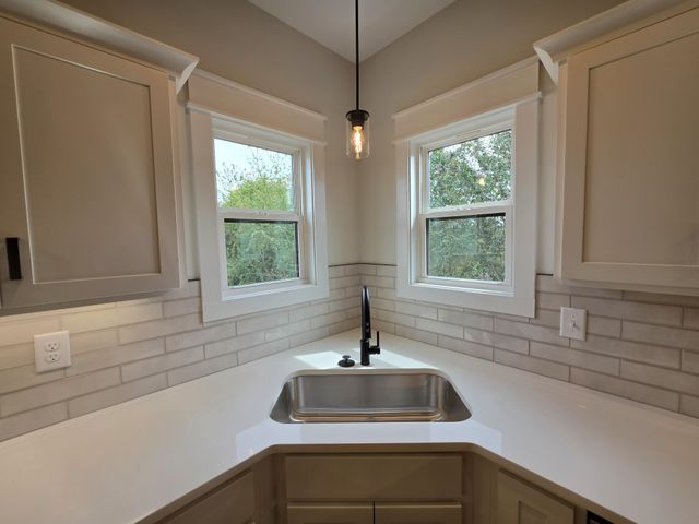 108 Apple Blossom Ct, Clarksville, TN 37042
