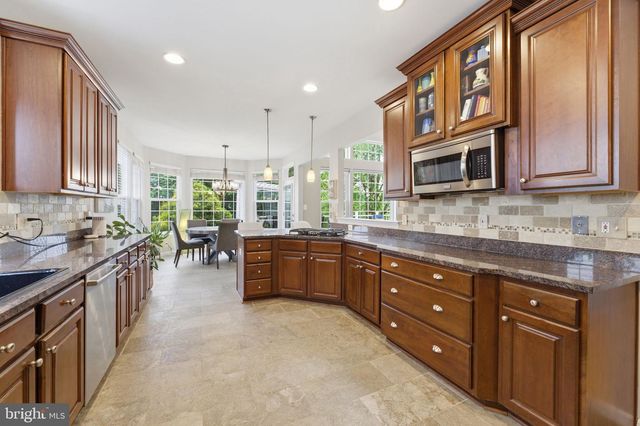 14345 CHALFONT DR, Haymarket, VA 20169