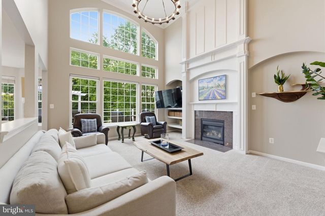 14345 CHALFONT DR, Haymarket, VA 20169