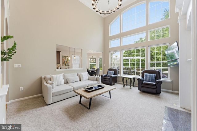 14345 CHALFONT DR, Haymarket, VA 20169