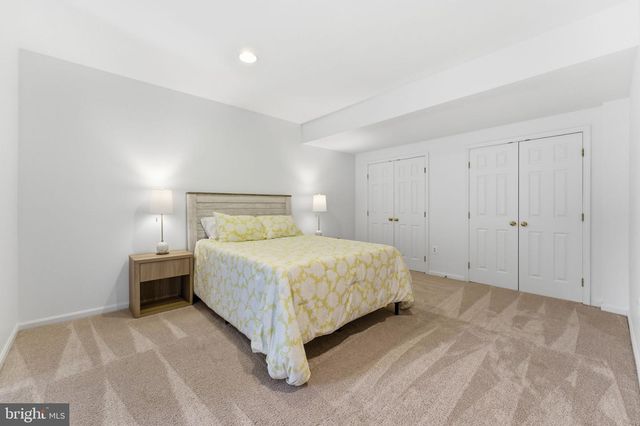 14345 CHALFONT DR, Haymarket, VA 20169