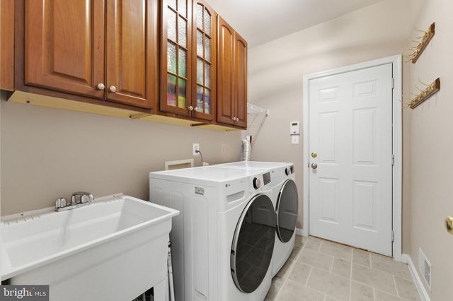 14345 CHALFONT DR, Haymarket, VA 20169