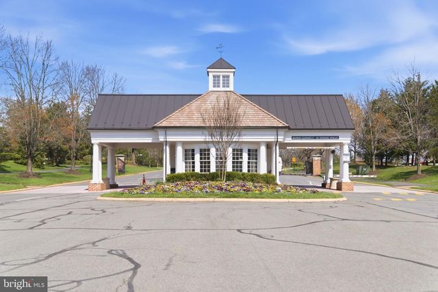 14345 CHALFONT DR, Haymarket, VA 20169