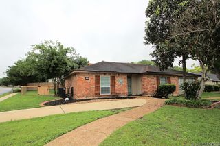 5638 CREEKWOOD ST, San Antonio, TX 78233