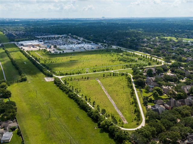 2815 Village Dale Avenue, Houston, TX 77059