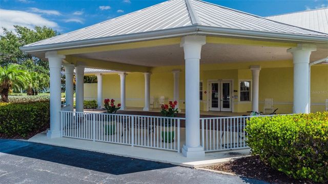 25587 HERITAGE LAKE BOULEVARD 43, Punta Gorda, FL 33983