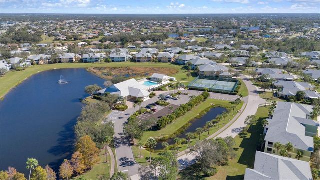 25587 HERITAGE LAKE BOULEVARD 43, Punta Gorda, FL 33983