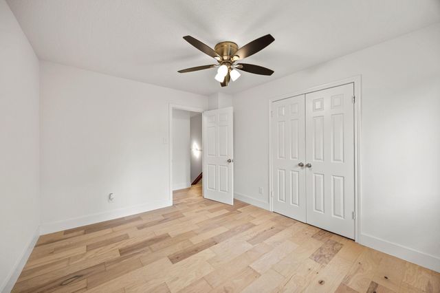 14710 Oak Bluff Court, Houston, TX 77070