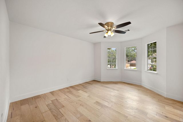 14710 Oak Bluff Court, Houston, TX 77070