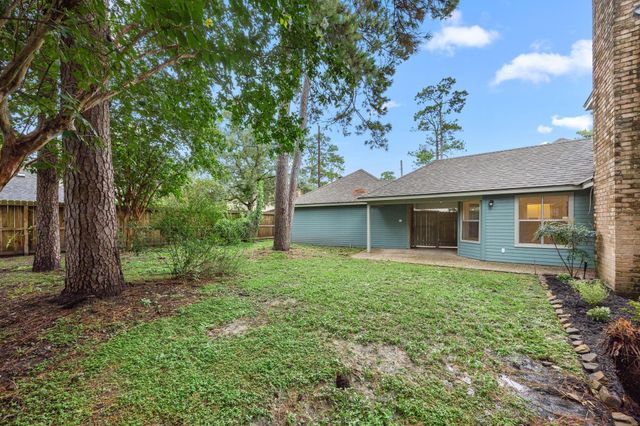 14710 Oak Bluff Court, Houston, TX 77070