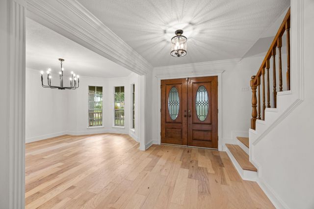 14710 Oak Bluff Court, Houston, TX 77070