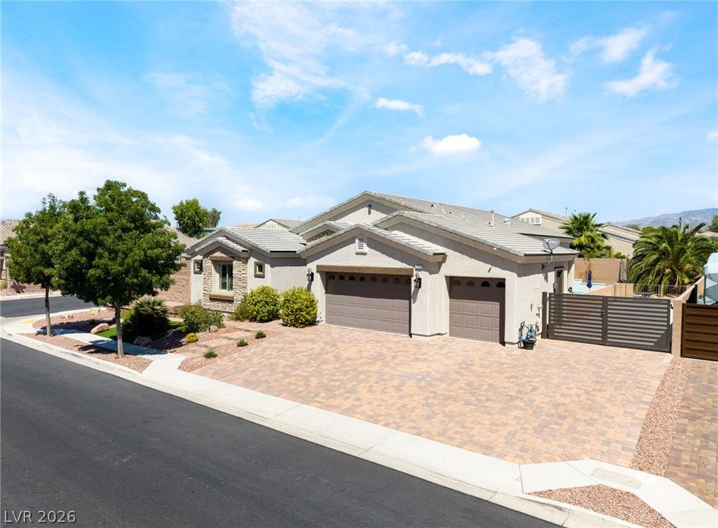 7310 Fruitful Harvest Avenue, Las Vegas, NV 89131 — photo 3