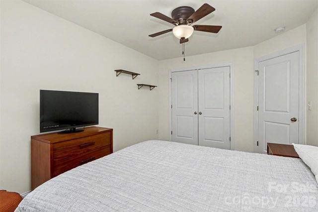1010 Moffatt Lane, Matthews, NC 28105