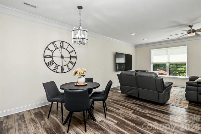 1010 Moffatt Lane, Matthews, NC 28105