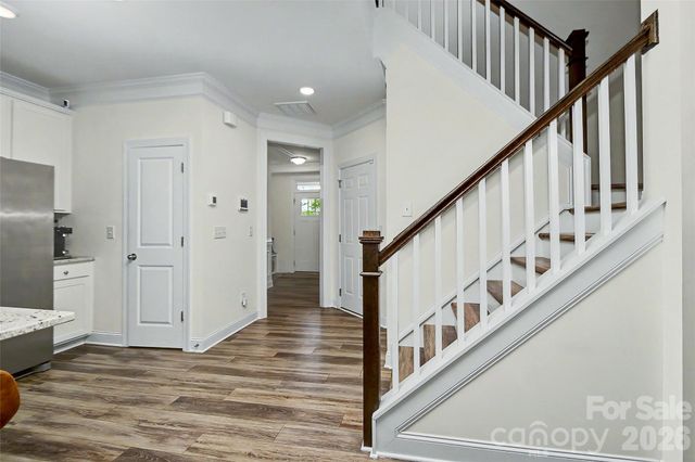 1010 Moffatt Lane, Matthews, NC 28105