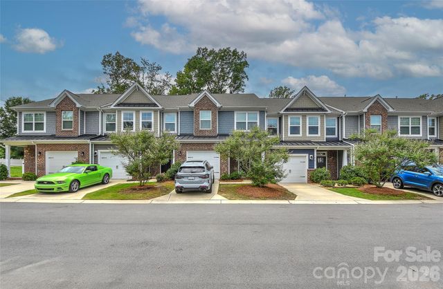 1010 Moffatt Lane, Matthews, NC 28105