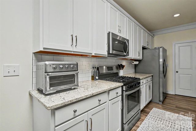1010 Moffatt Lane, Matthews, NC 28105