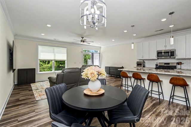 1010 Moffatt Lane, Matthews, NC 28105
